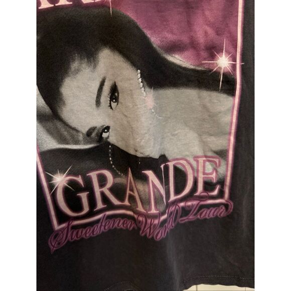 Zara Girls Ariana Grande Sweetener World Tour Graphic T-Shirt Gray Pink Size 8-9 - Picture 4 of 11